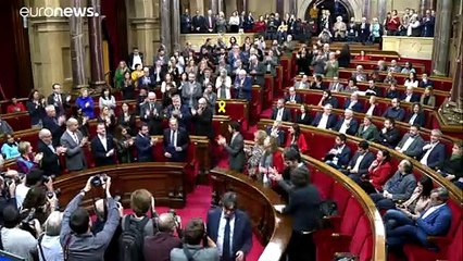 Torra desobedecerá a la Junta Electoral Central tras ser arropado por el Parlament