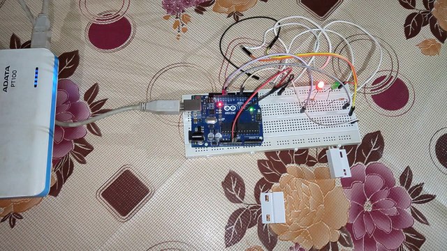 Magnetic Door Sensor | Arduino | DIY Home Security System Project | Simple and cheap