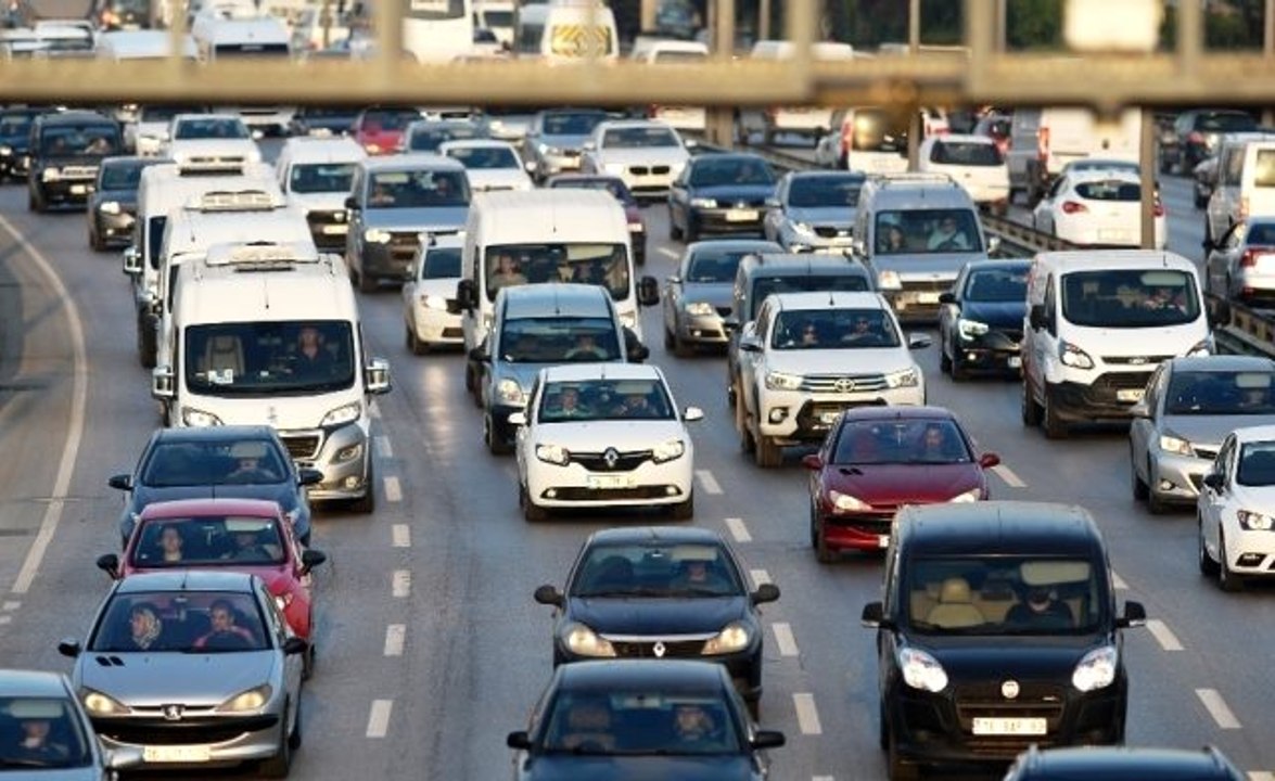 Motorlu taşıt vergisinde ilk taksit ödemeleri başladı.