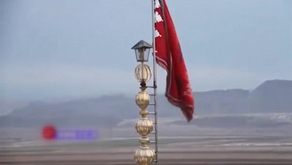 이란 종교도시 모스크에 '붉은 깃발'..."복수 의미" / YTN