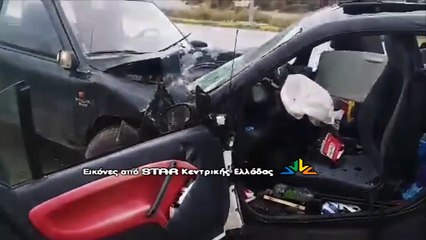 Λαμία: Σφοδρή σύγκρουση δύο ΙΧ  - Τραυματισμένοι και οι δύο οδηγοί