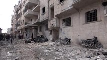 Esed rejiminin İdlib'deki sivil yerleşimlere saldırılarında 10 kişi öldü