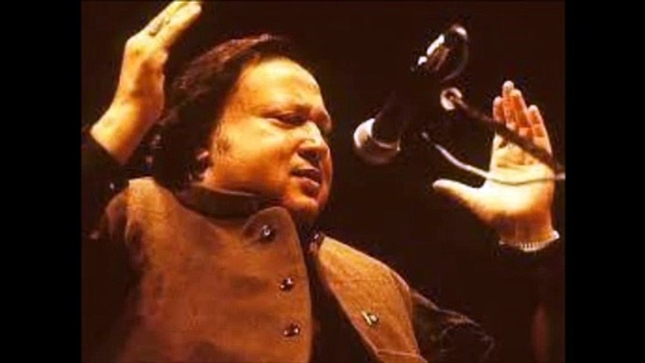 Aankh se aankh milao