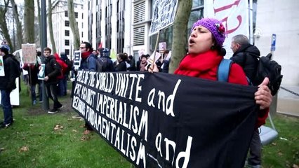 ABD'nin Brüksel Büyükelçiliği önünde "Kasım Süleymani" protestosu