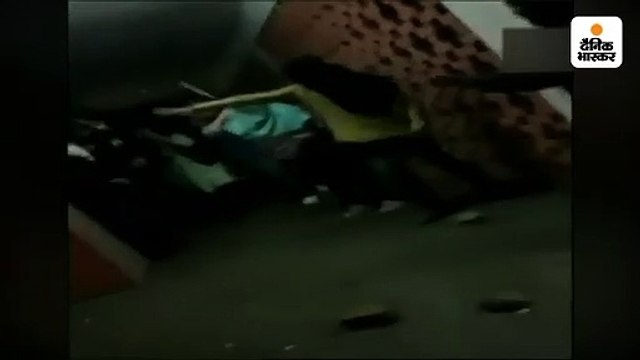 कैंपस में प्रदर्शन के दौरान हिंसा; छात्र संघ अध्यक्ष आइशी घायल, कहा- नकाबपोशों ने मुझे पीटा