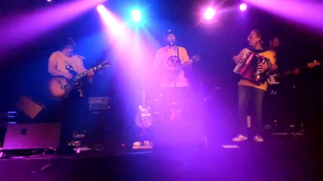 La 5e édition de l’édition hiver du Donkey Rock Festival a eu lieu ce week-end à Sélange. Un mélange de style et de belles découvertes.