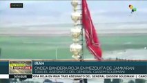 Irán iza bandera roja en medio del duelo por asesinato de Soleimani