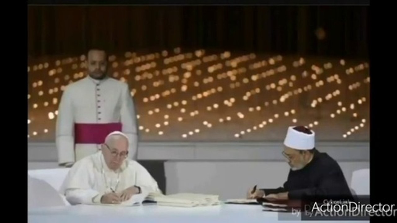 BERGOGLIO NON E' CRISTIANO...HA VENDUTO CRISTO A CAIFA