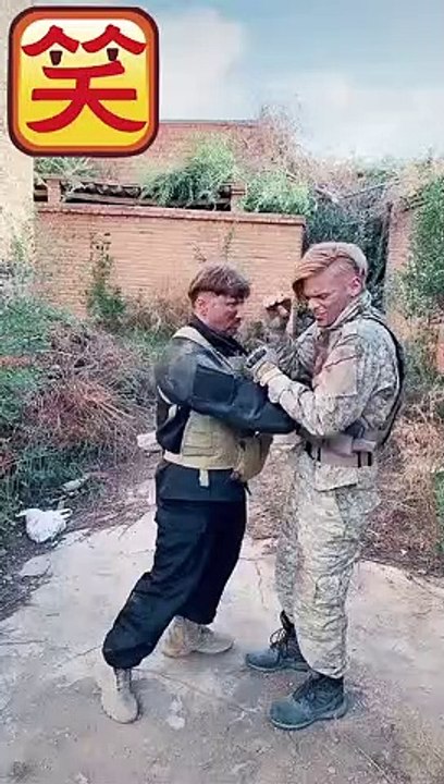 万博士兵变身，估计是电影看多了
