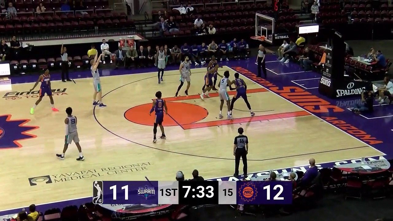 Thomas Welsh Posts 11 points  vs. Northern Arizona Suns