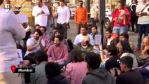 जेएनयू हिंसा के खिलाफ मुंबई में छात्रों का विरोध प्रदर्शन