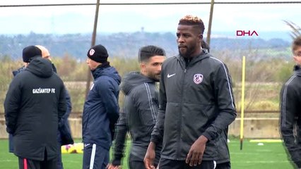 Spor papy djilobodji gelmeden önce moussa sow ile konuştum