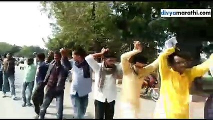 जेएनयूतील हल्याच्या निषेधार्थ डॉ. बाबासाहेब आंबेडकर मराठवाडा विद्यापीठातील विद्यार्थ्यांचे निषेध आंदोलन