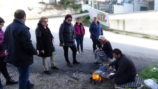Şehir şehir gezen çift, kalaycılık mesleğini yaşatmaya çalışıyor