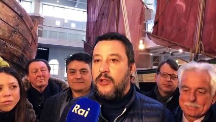 Salvini - Mentre Pd e 5 stelle perdono tempo, il mondo rischia di esplodere (05.)