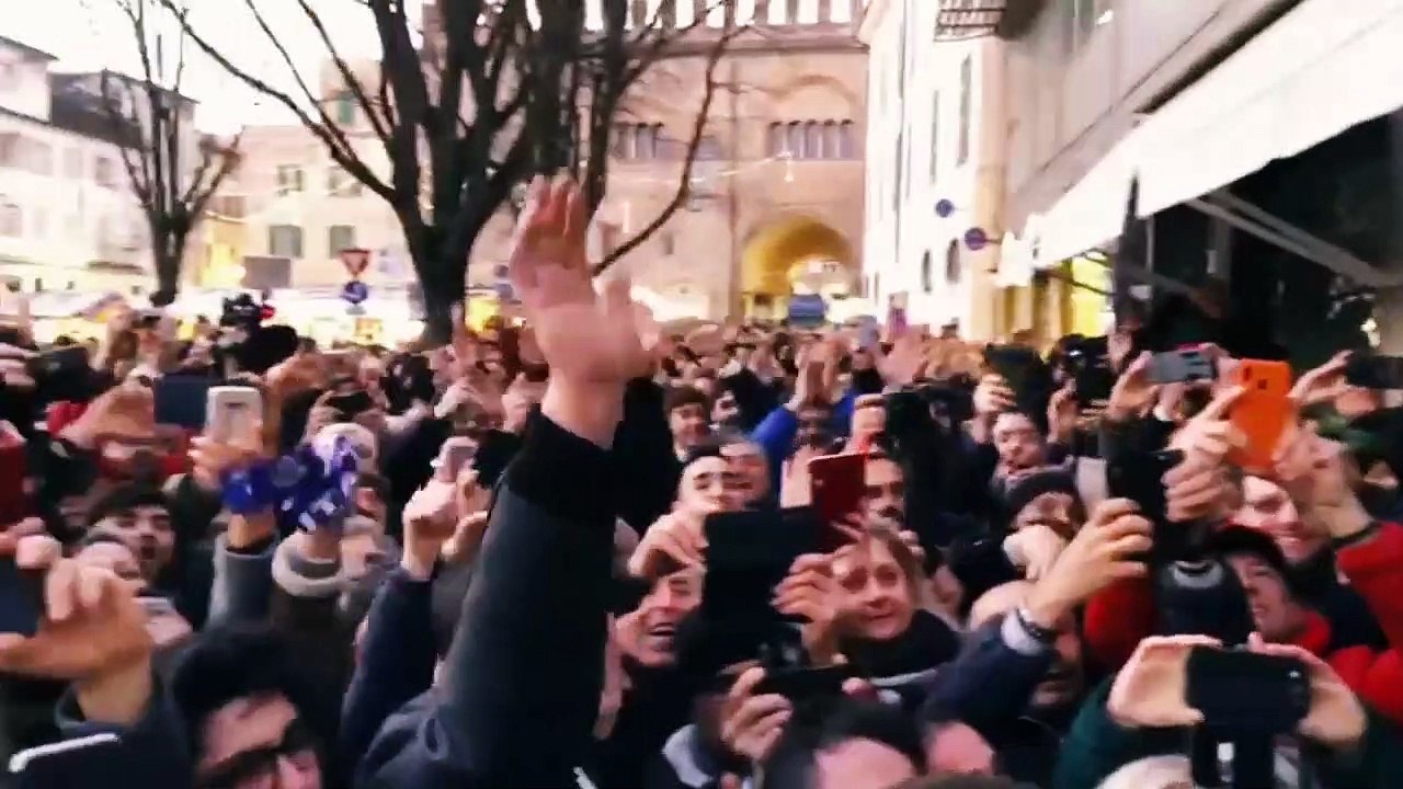 Salvini - il candidato del PD, Bonaccini, si vergogna del suo partito e rosica su Facebook (05.01.20)