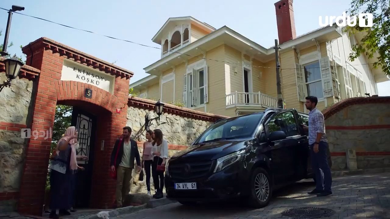 Nazli Episode 23 Turkish Drama - Urdu or Hindi