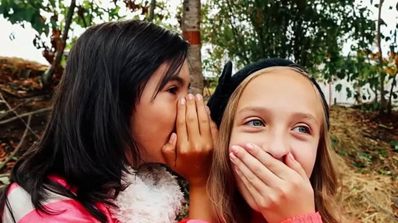 10 secrets of girls which they never show   love tips in hindi