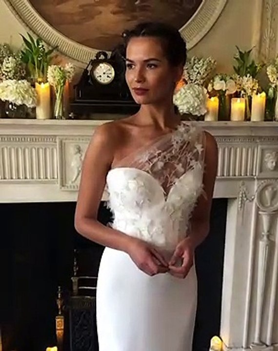 Petunia - Wedding Dress - Flores Collection 2020