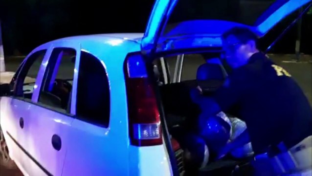 PRF apreende 12 quilos de maconha com morador de Cascavel na BR-277