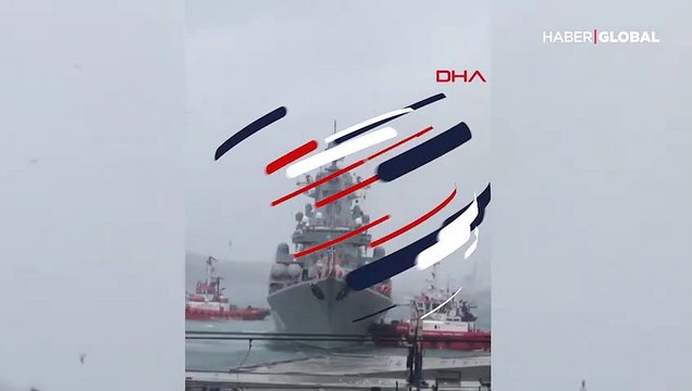 Rus savaş gemisi Boğaz'da sürüklendi