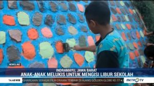 Lukisan Mural Hiasi Tanggul Sungai Cimanuk Indramayu