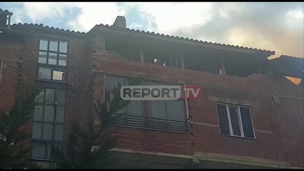 Report TV -Zjarr në katin e pestë në një pallat në Pogradec! Digjen dy apartamente