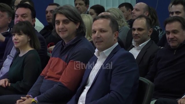 Debati per qeverine e re ne Maqedonine e Veriut