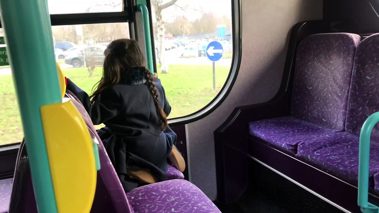 Shamshir Gunbir Goes In Bus Ride