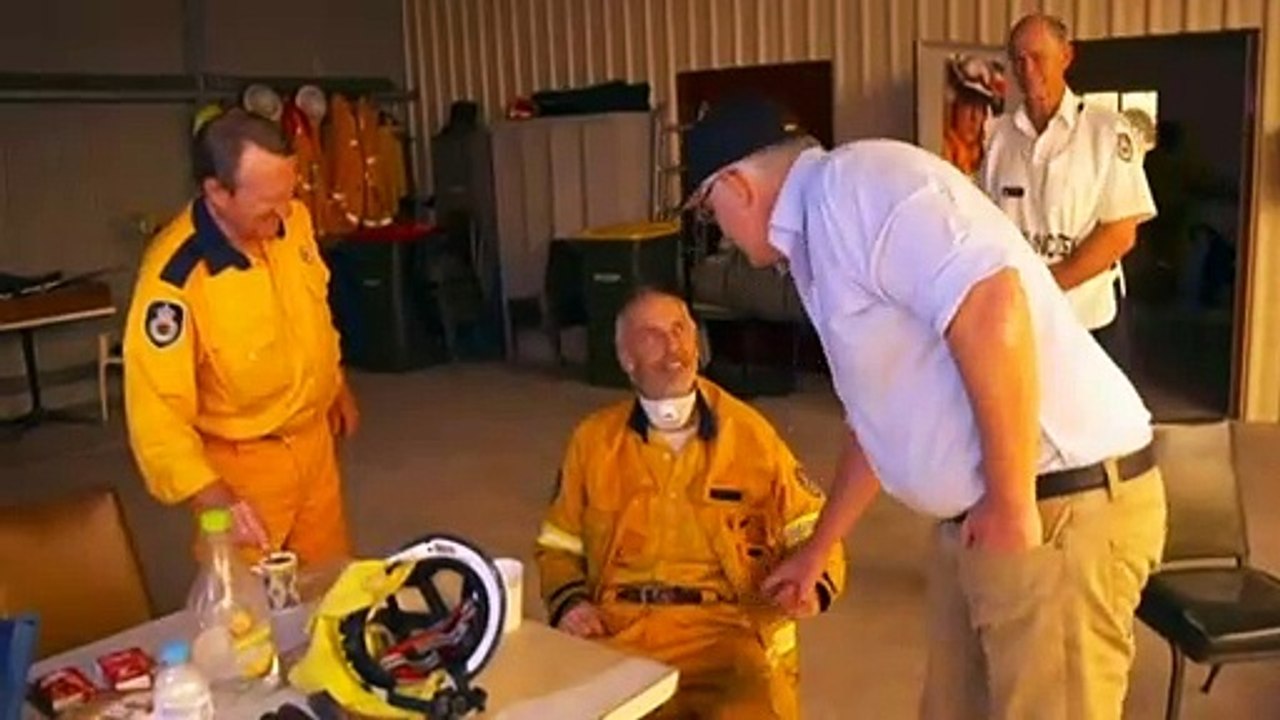 "Das Ende der Welt": Kraftanstrengung gegen die Flammenhölle in Australien