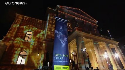 В Праге вновь открылась Государственная опера