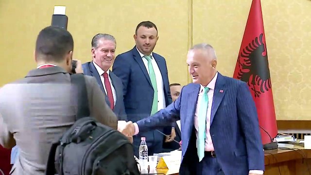 Astrologia Meri Shehu për Kryemadhin. Prisni një Monikë krejt ndryshe