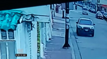 Imágenes del conductor que atropelló a una mujer de la tercera edad al norte de Guayaquil
