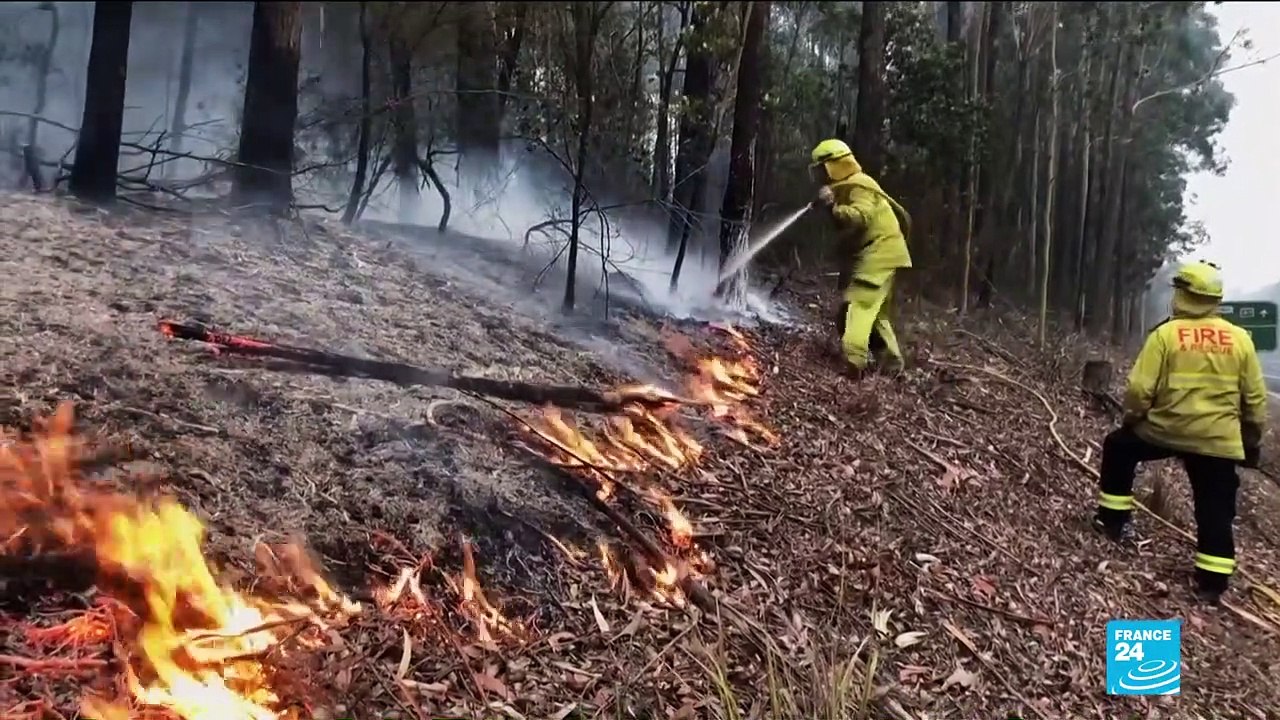 Australian bushfires ease as government commits two billion dollars to recovery effort