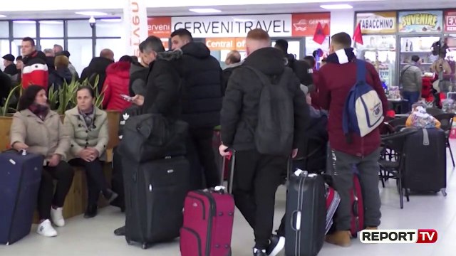 Emigrantët vijojnë kthimin në vendet ku jetojnë, fluks në doganat shqiptare