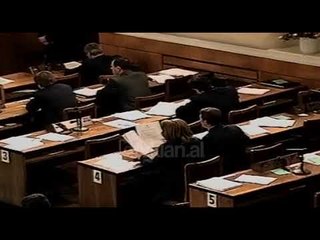 Parlament, debati mbi pasurinë e deputeteve - (22 Mars 2000)