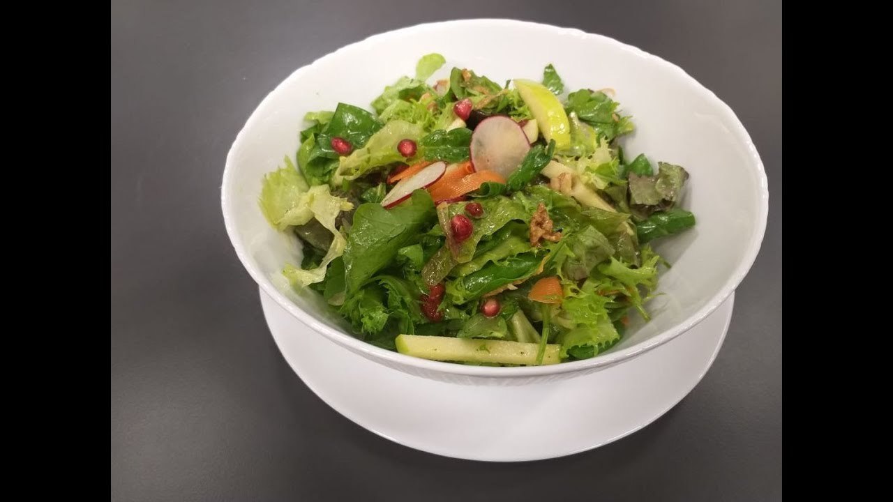 Rreze Dielli 3 Janar 2020 - Të Gatuajmë me Znj Vjollca - Pj 2 -  Sallatë miks