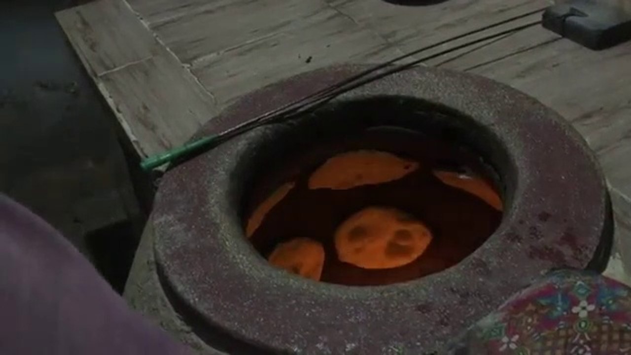 FAISALABAD best Tandoor  |  Tandoor ki roti