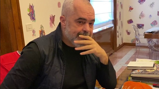 Të hënën 472 shërbime kalojnë online, Rama: Sportelet nuk do të mbyllen menjëherë