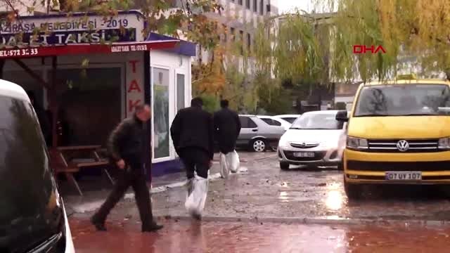 Antalya'da şiddetli yağış, fırtına ve hortum, tarım alanlarını vurdu