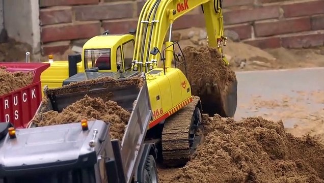 MONSTER Excavator! RC Trucks! Tractors! Truck stuck!