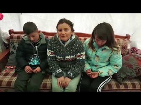 Ora News - Shumë familje të prekura nga tërmeti përballojnë acarin në çadra vere