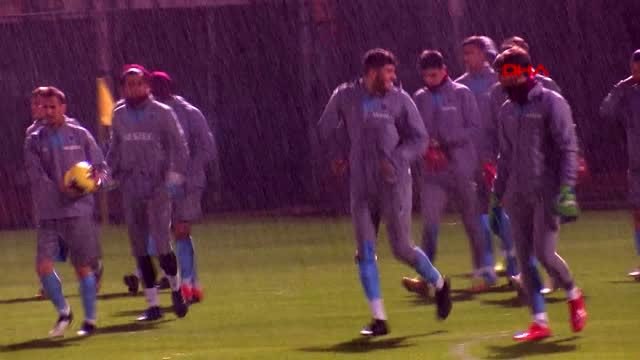 Spor trabzonspor, ikinci yarı hazırlıklarını antalya kampında sürdürdü