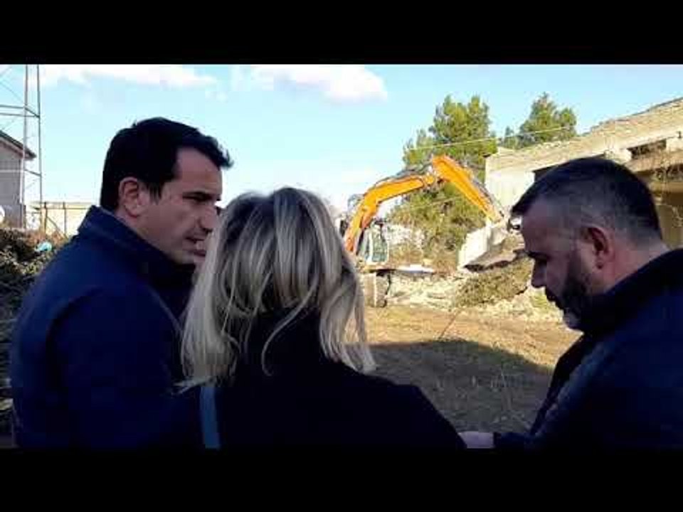 Report TV - Nis ndërtimi i lagjes së parë në Vaqarr/ Shtëpi-kontenierë për banorët gjatë dimrit