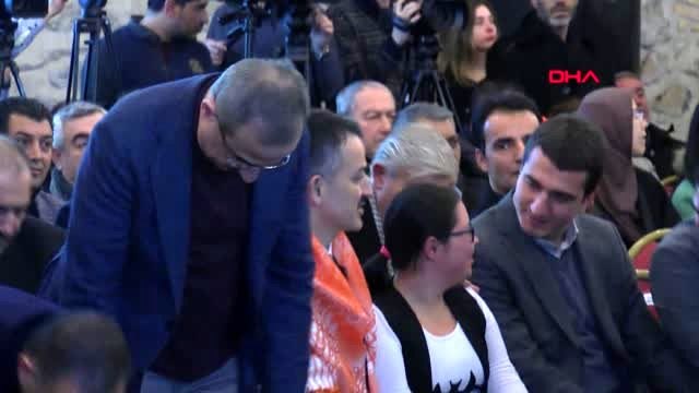 İzmir bakan pakdemirli, istiklal marşı'nın şairi mehmet akif ersoy'u anma programına katıldı