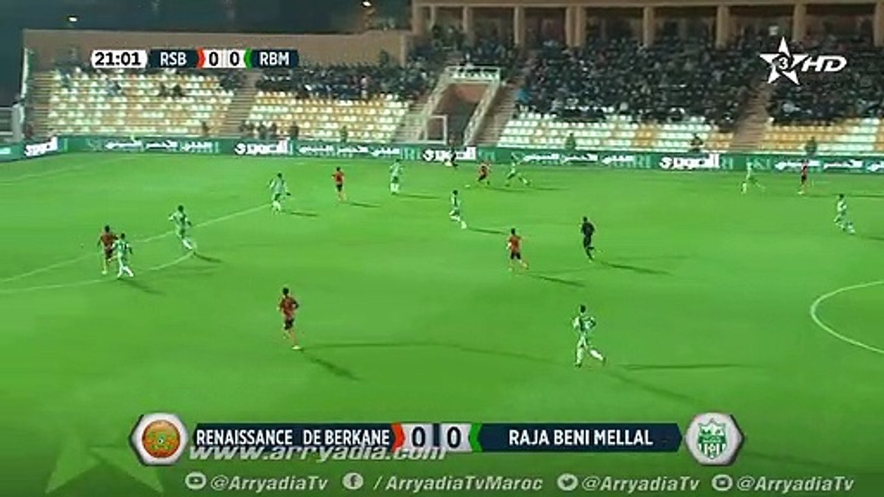 نهضة بركان 1-0 رجاء بني ملال هدف آلان طراوري في الدقيقة 22.  #البطولة_الإحترافية-الجولة11-#بركان