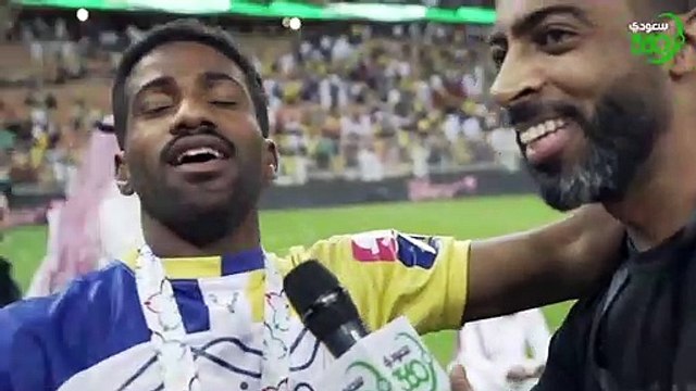 عوض خميس يسوي نفسه مجنون