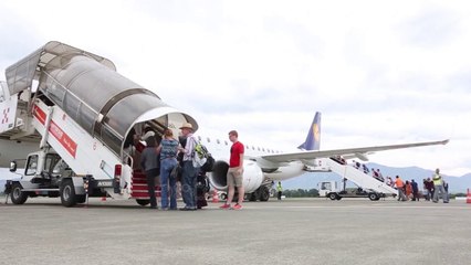 Ora News - Pezullohet aktiviteti i kompanisë ajrore "Ernest" nga 13 janari