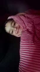 Nice bacha kalma parhta hova