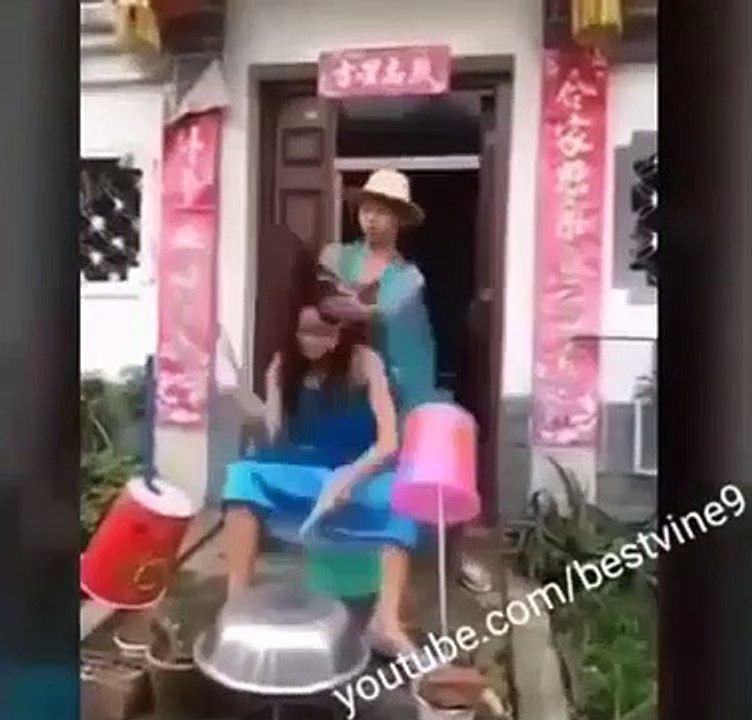 Chinese_Funny_Clips_2018___Best_Of_Chinese_Comedy_Videos(360p)